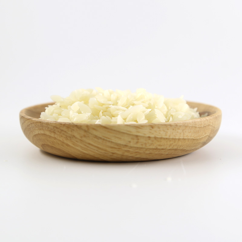 70 Entièrement raffiné granulés blancs Agent de revêtement de grade alimentaire Cire microcristalline pour la couche protectrice antioxydante des aliments